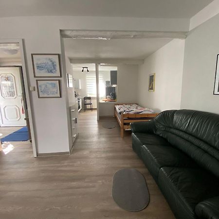 Ferienwohnung Mit Separatem Eingang Und Parkplatz, Ideal Fuer Handwerker Und Geschaeftsreisende Dorf Mecklenburg Luaran gambar